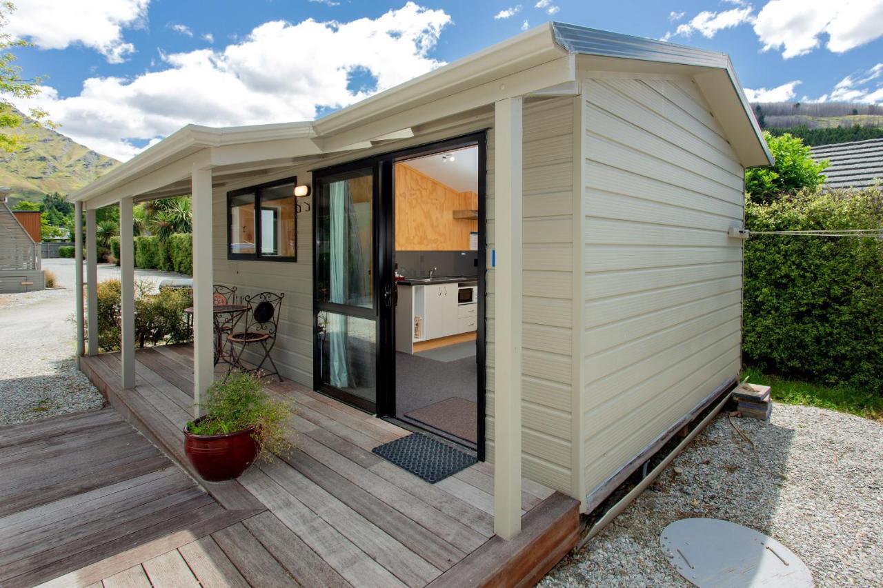 Queenstown Top 10 Holiday Park Exterior photo